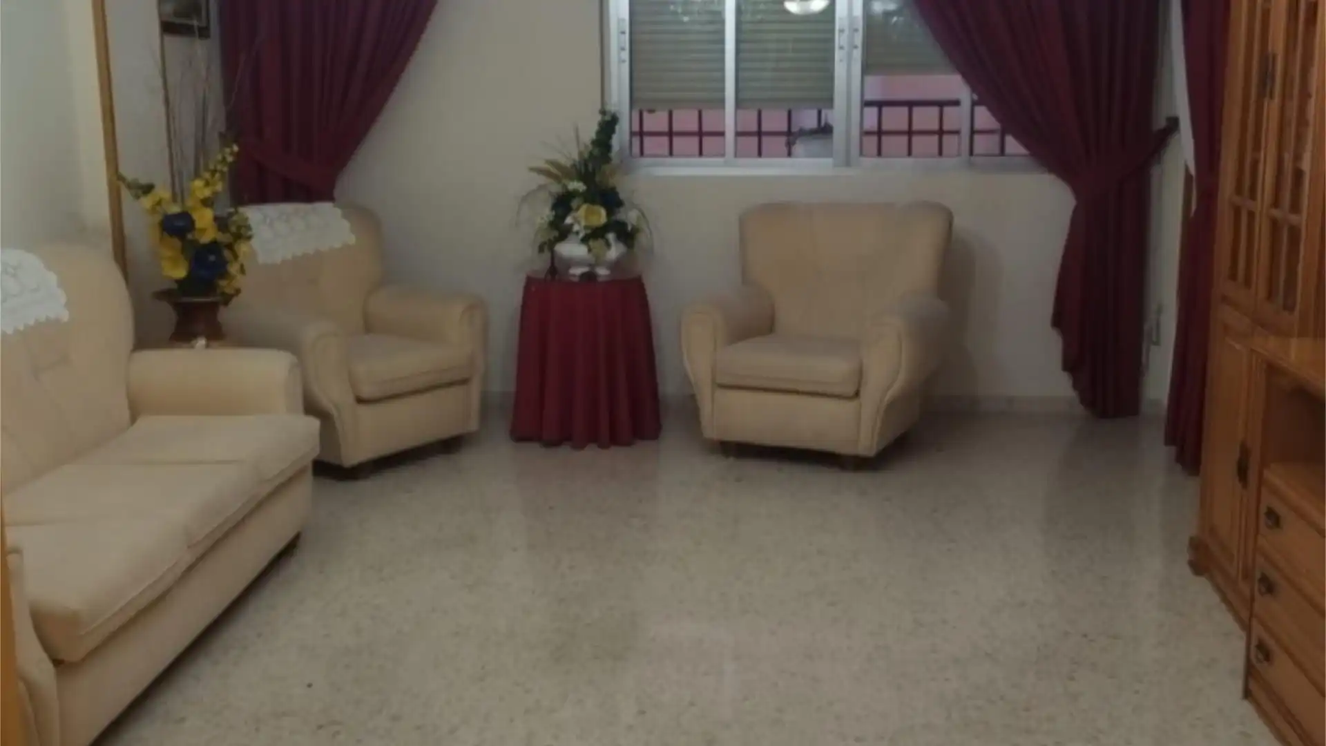 Piso en  Paseo Marítimo de Poniente N 39 - Foto 3