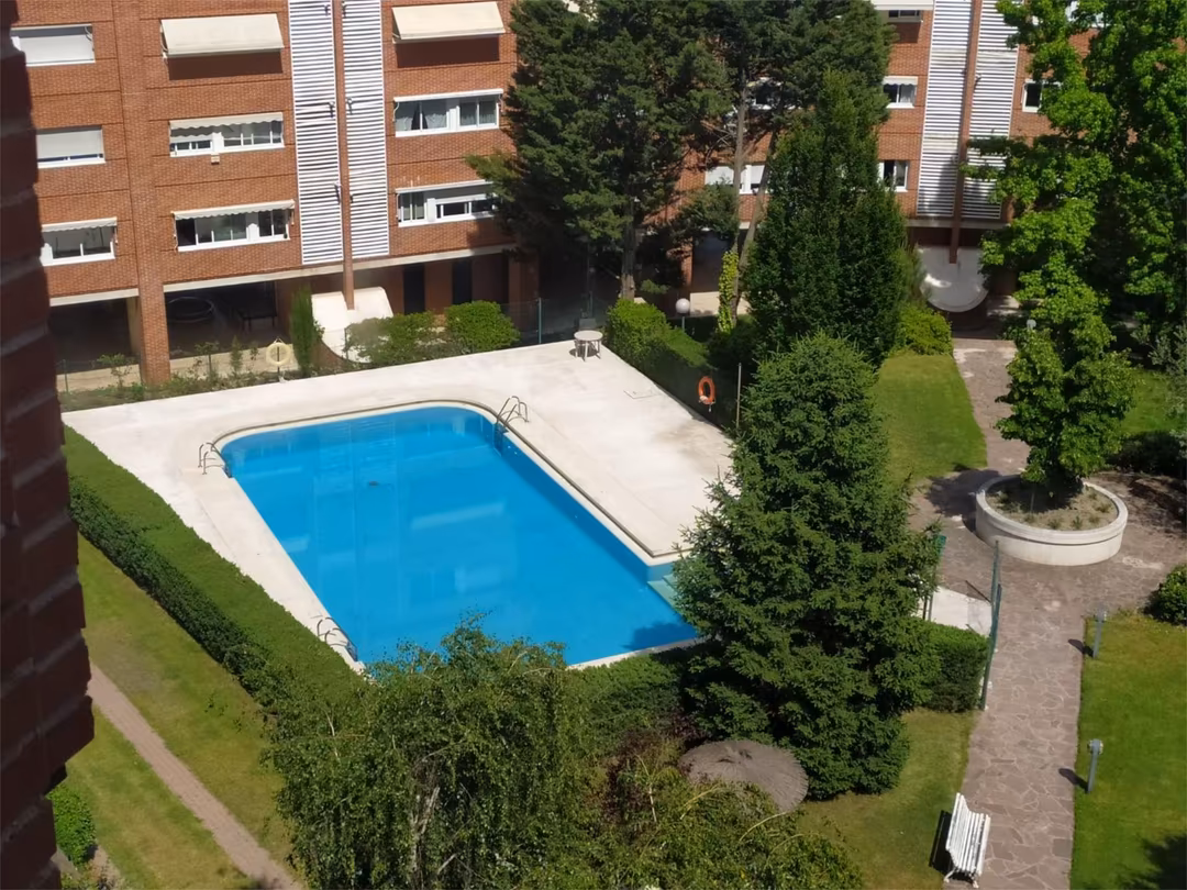 Piso en  Avenida de Machupichu 11 - Foto 6