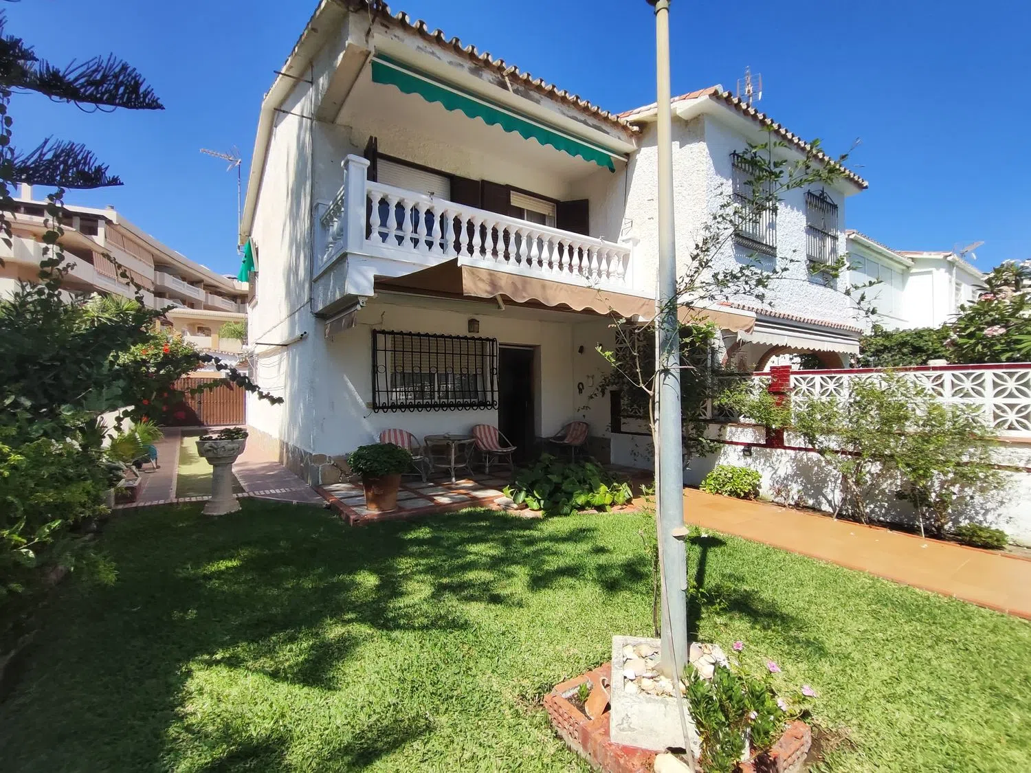Chalet pareado en avenida de la Torre, 74 - Foto 3