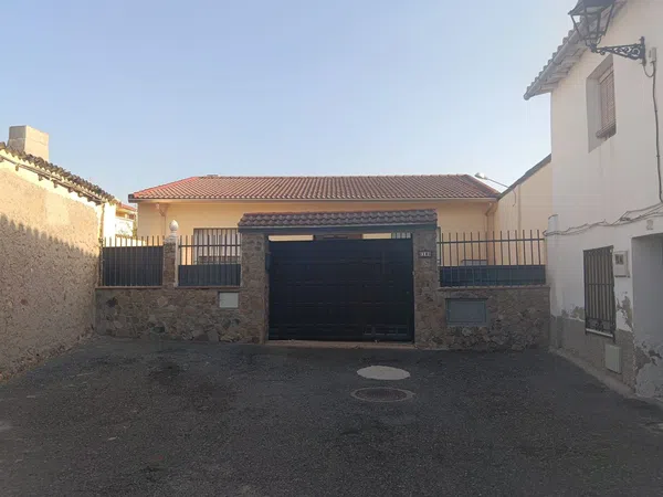 Casa o chalet independiente en Calle Olmo, 10 - Foto 1