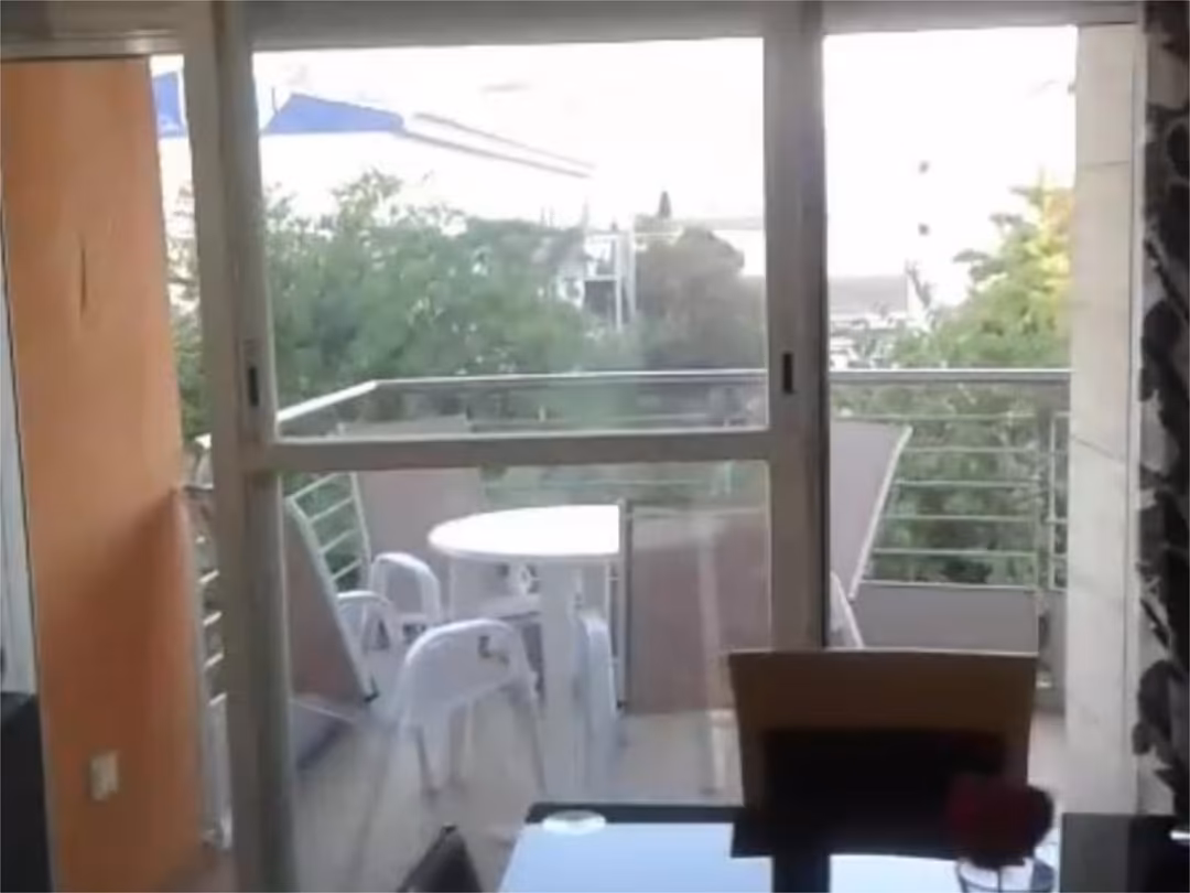 Piso en  Carrer del Bisbe Bernat Nadal 10 - Foto 4