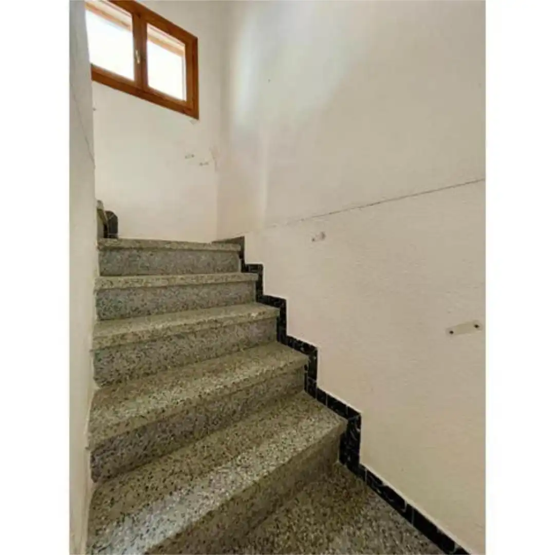 Chalet en casco antiguo - Foto 4