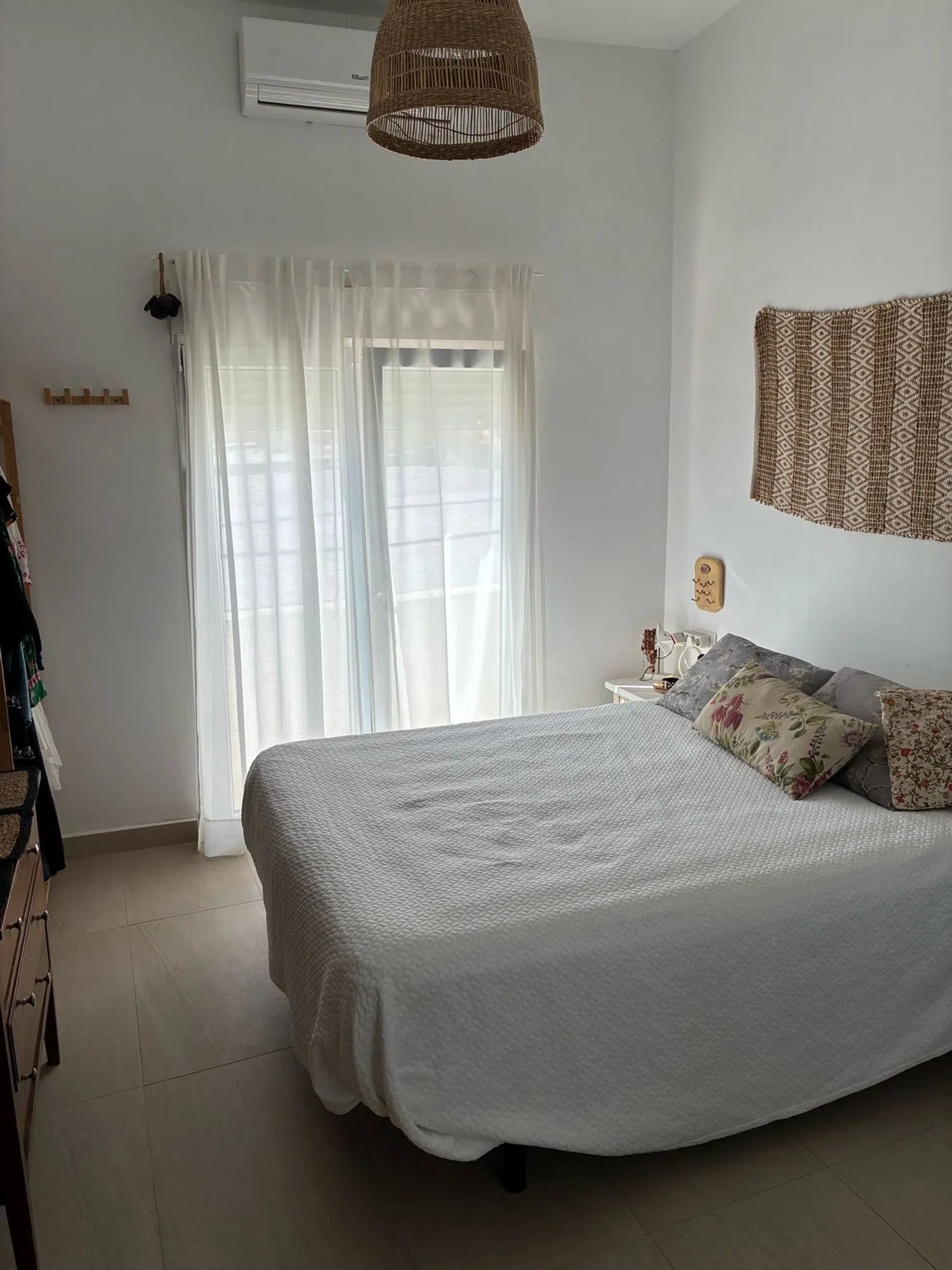 Piso en calle Mariana Pineda, 6 - Foto 1