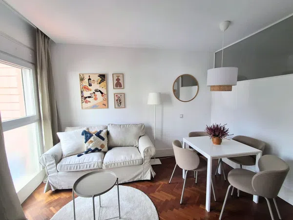 Estudio en Calle de Fuencarral, 43, Trafalgar - Foto 1