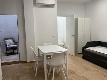 Estudio en  Riera Sant Domènec 2 - Foto 8