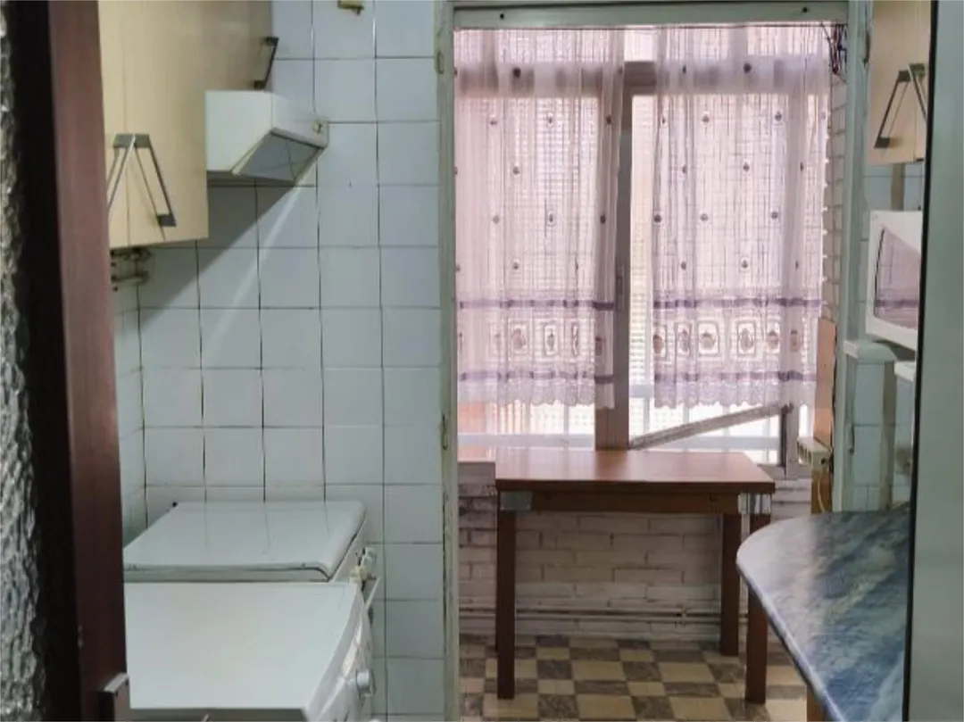 Piso en  Avenida de Entrevías 36 - Foto 5