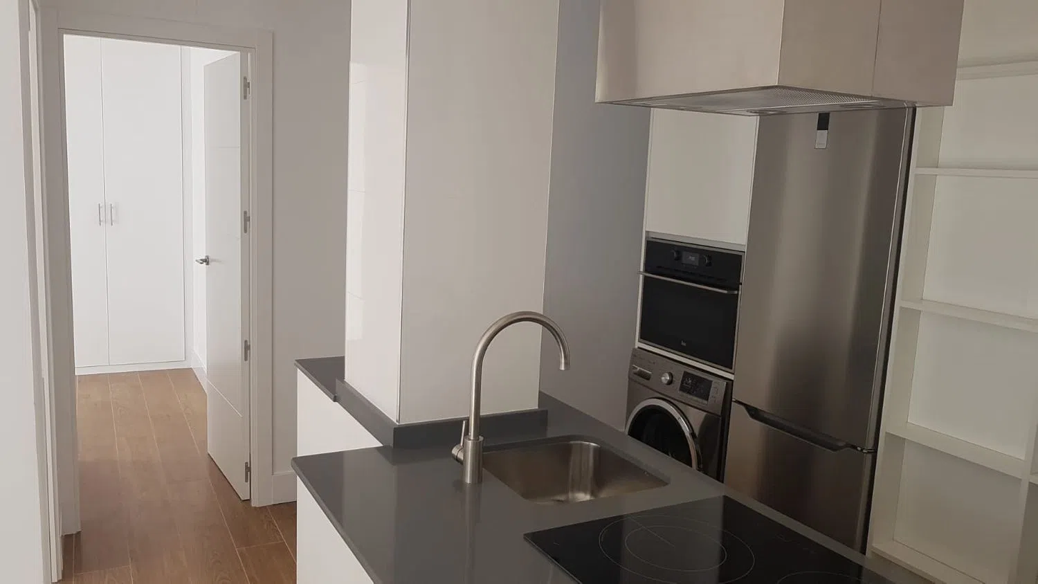 Piso en avenida Donostiarra, 9 - Foto 3