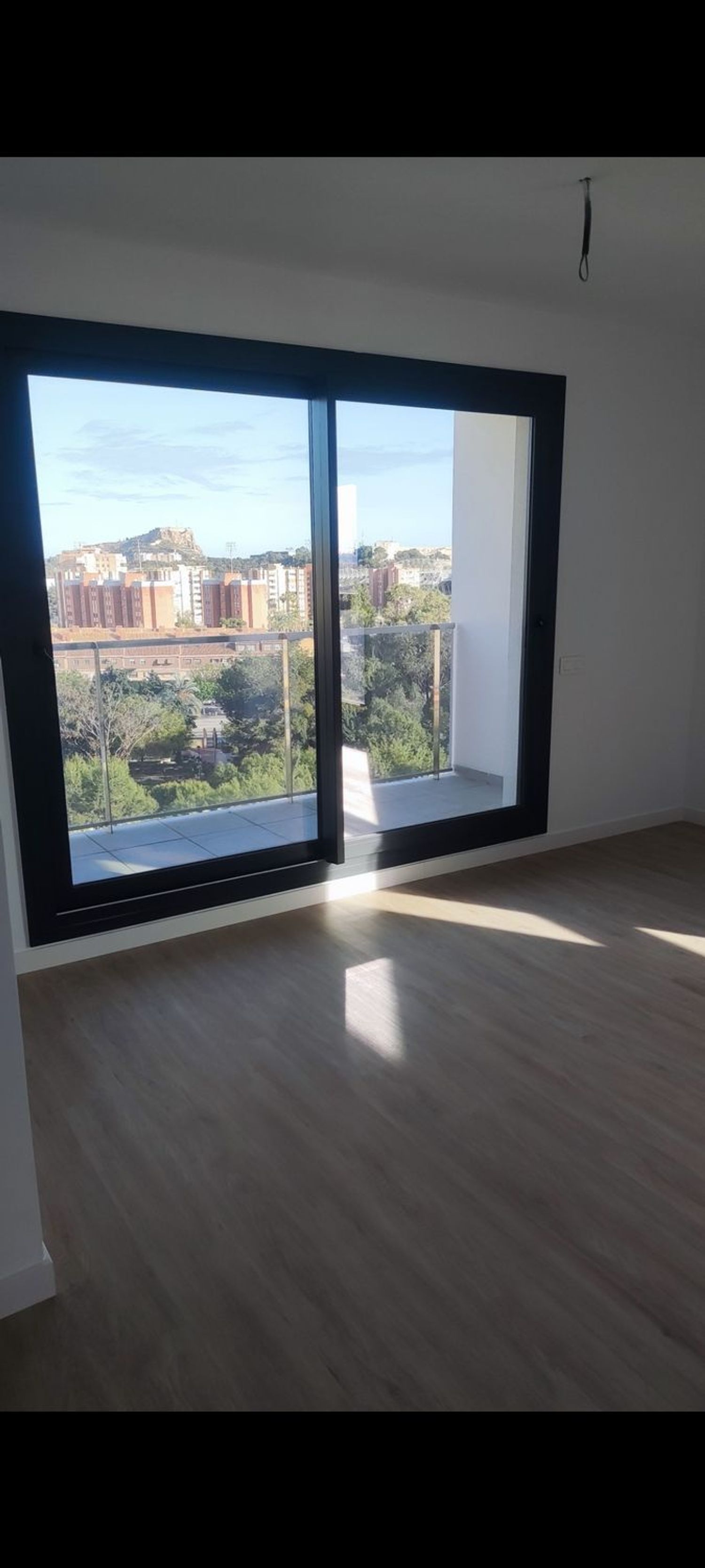 Piso en calle Deportista Pitu Perramón, 4 - Foto 1