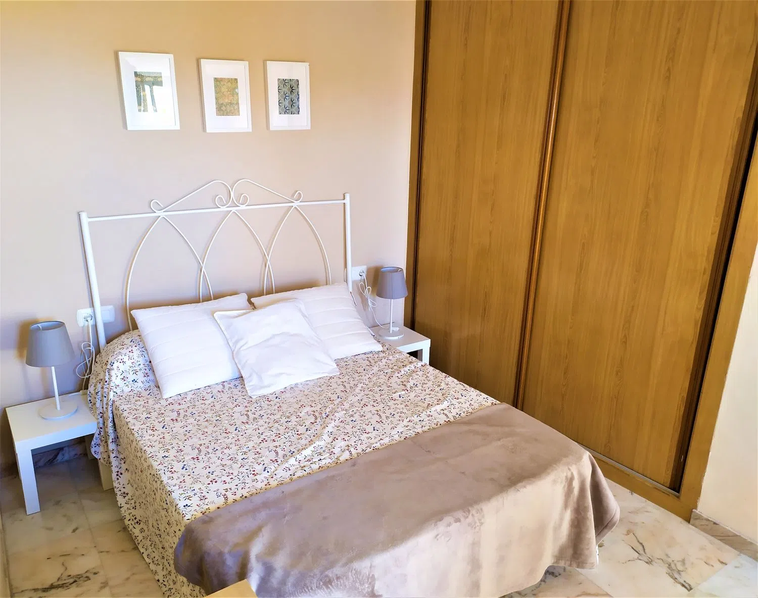 Dúplex en calle Bolivia, 75 - Foto 2
