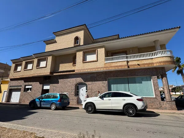 Casa o chalet independiente en Calle Marqués de Ordoño, 61 C. - Foto 3