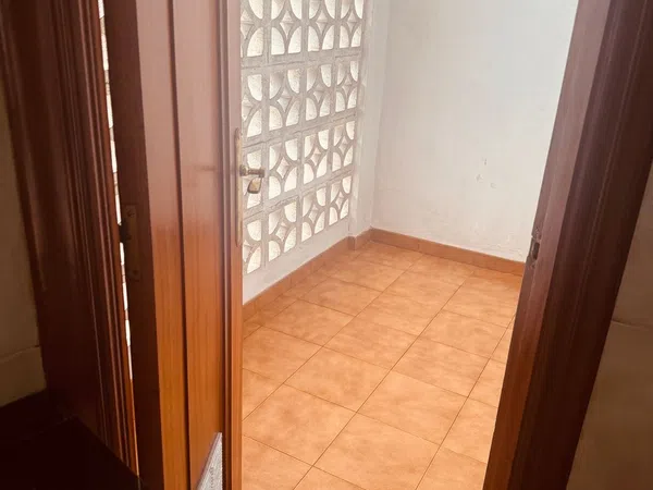 Piso en Calle Ramón y Cajal, 46 - Foto 2