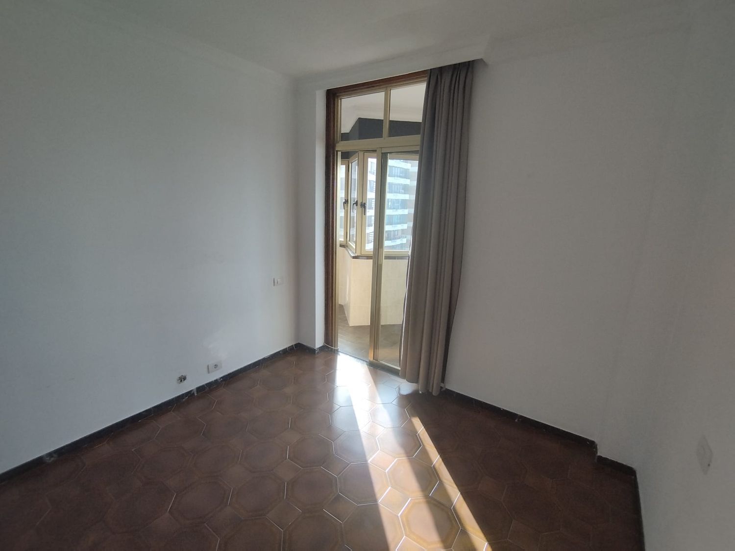 Piso en Calle Carvajal, 2, Arenales - Lugo - Avda Marítima - Foto 6