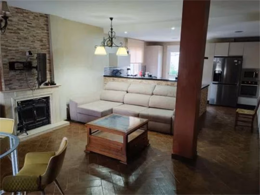 Chalet en  Calle Proyecto Hombre 14 - Foto 2