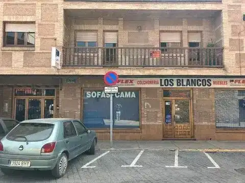 Piso en  Plaza Santa María 9 - Foto 4