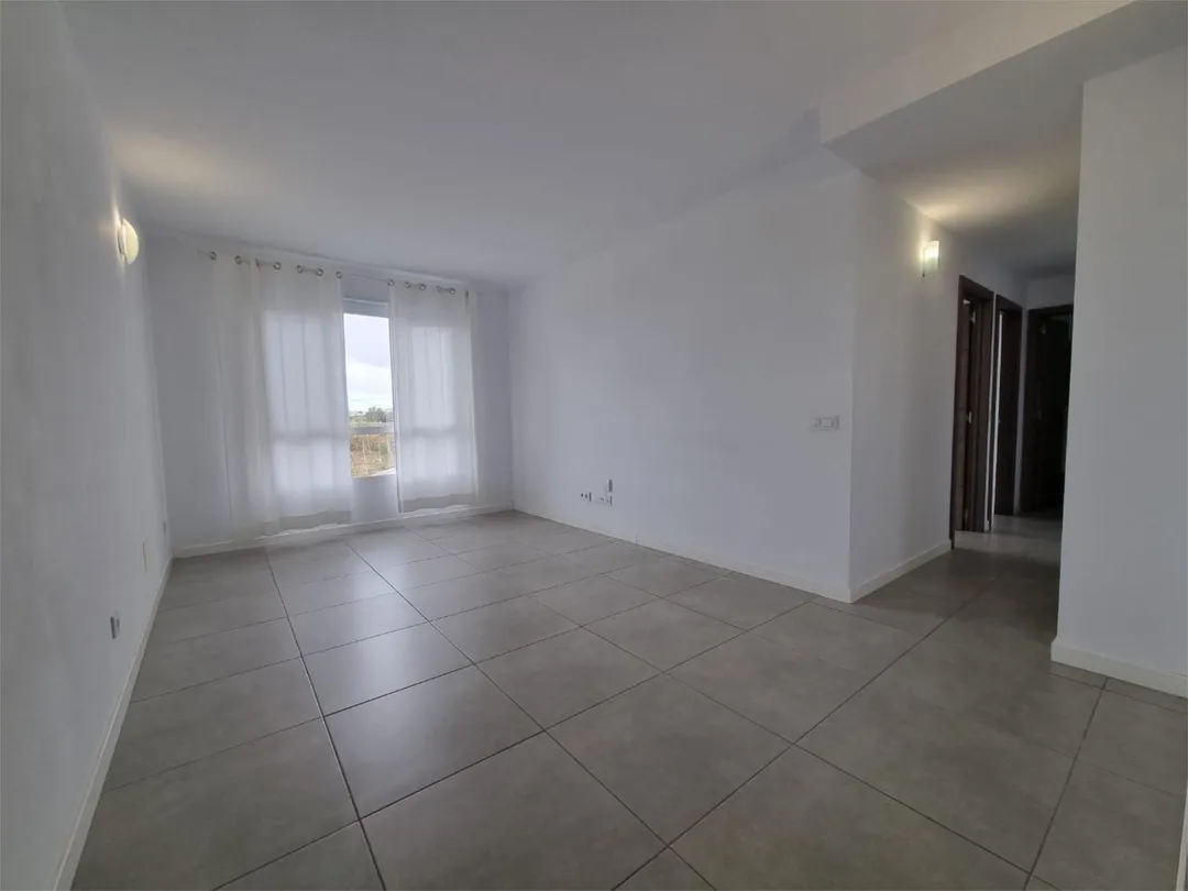 Piso en  Calle Julián Gayarre 4 - Foto 4