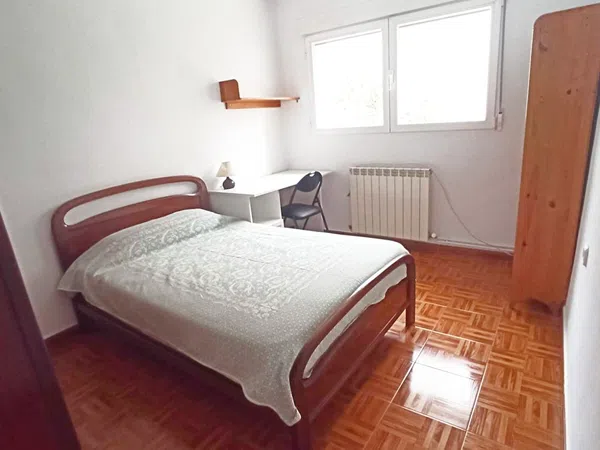 Piso en calle Mutilva Baja, 28 - Foto 1