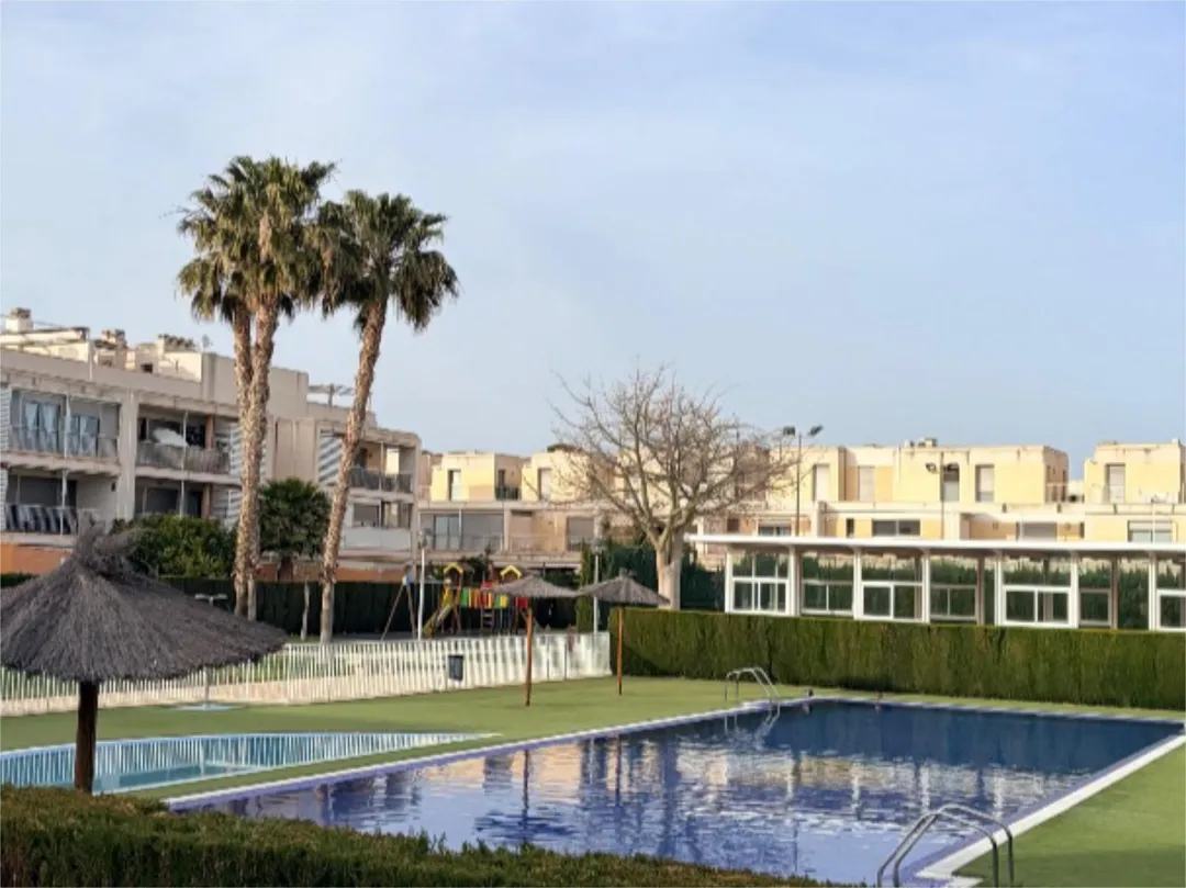 Apartamento en  Avenida Conrado Albaladejo 35 - Foto 1