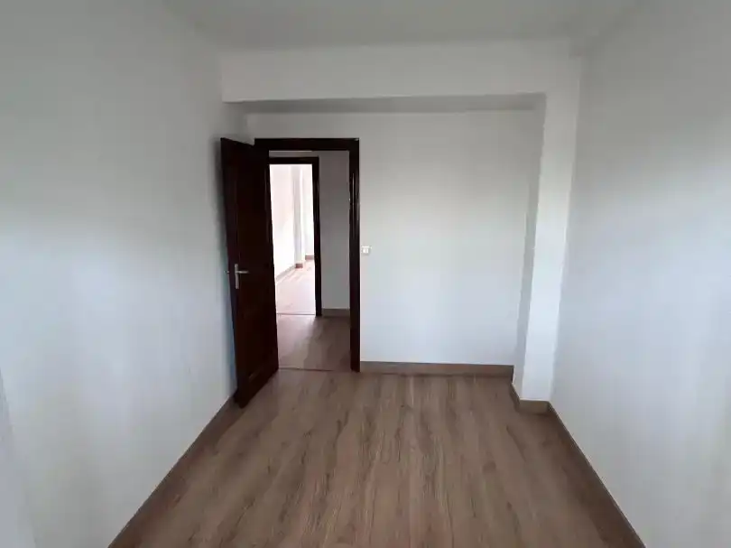 Piso en  Rúa Coutadas 80 - Foto 12