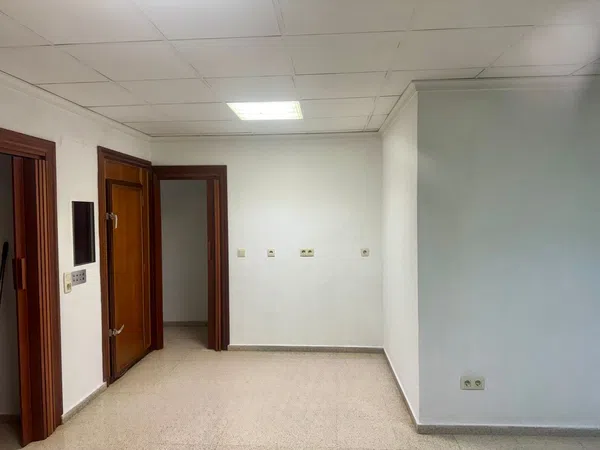 Oficina en Calle Emilio Ortuño, 5 - Foto 5