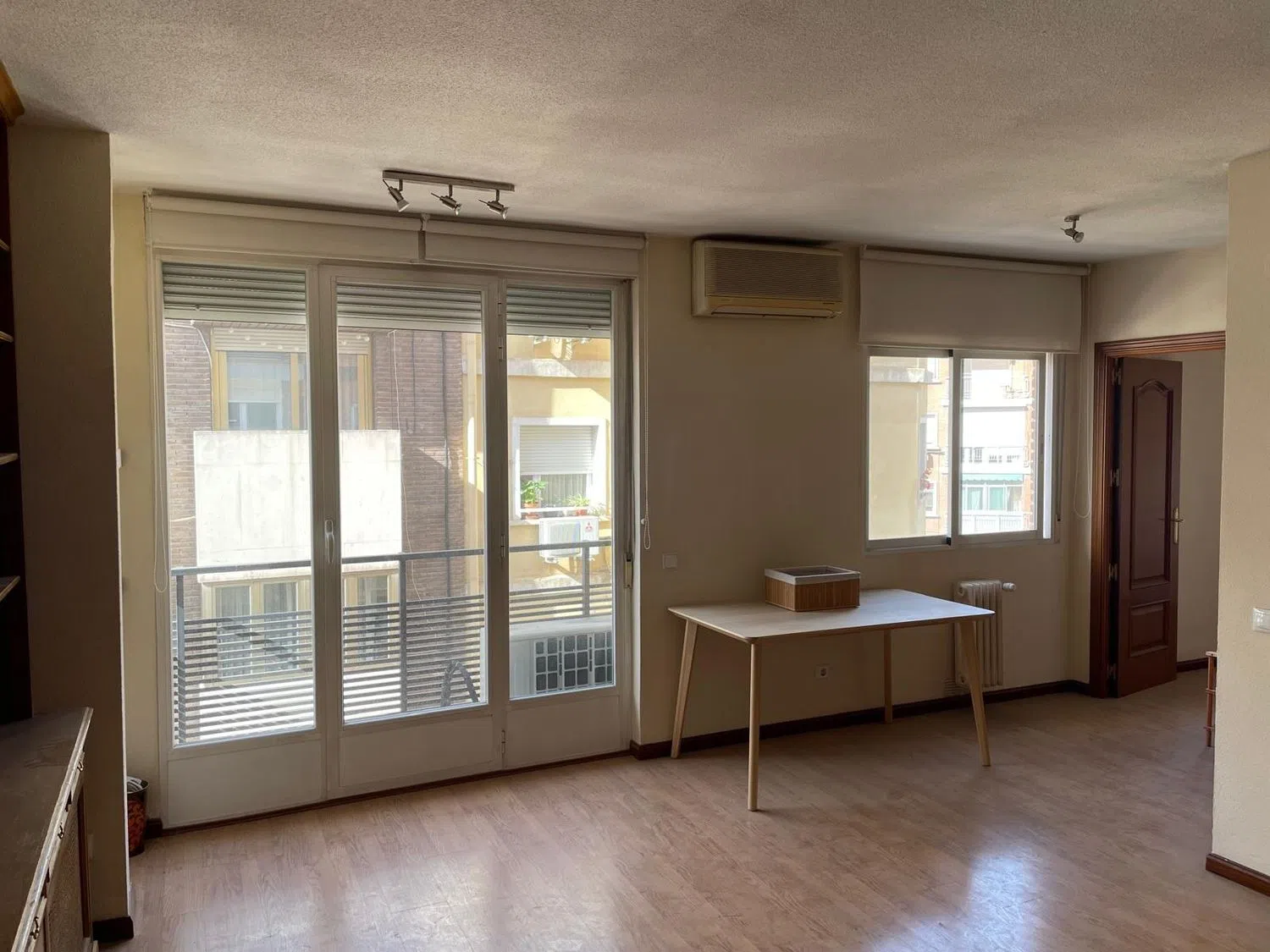 Piso en Infanta María Teresa, 18 - Foto 1