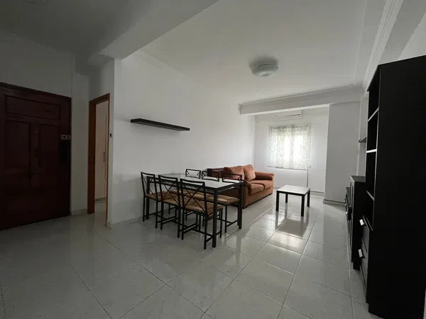 Piso en calle Méndez Núñez, 33