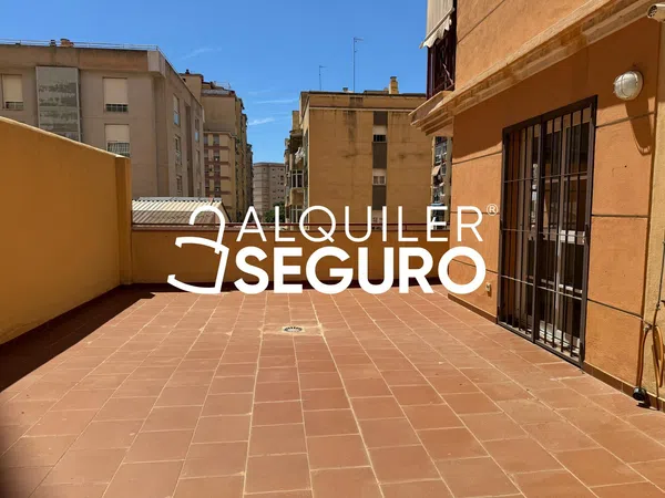 Piso en Calle Río Guareña - Foto 1
