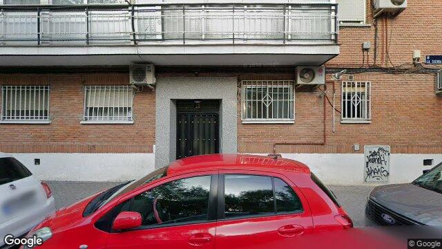 Vista de la calle de Piso en Calle Sierra de Tornavacas, 13