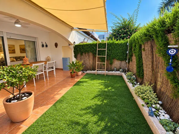 Chalet adosado en Calle Mar Càspia, 36, El Palmar-Los Molinos - Foto 1