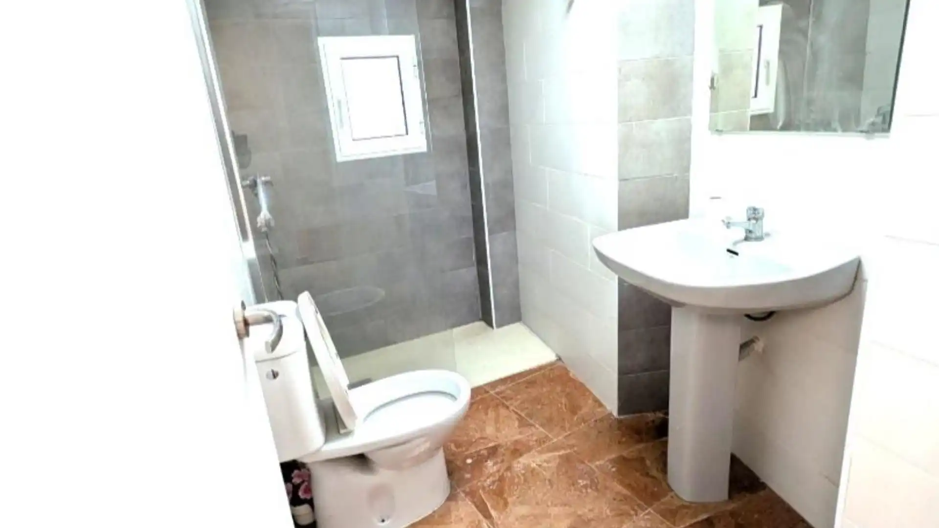 Piso en  Calle del Palomar 5 - Foto 4