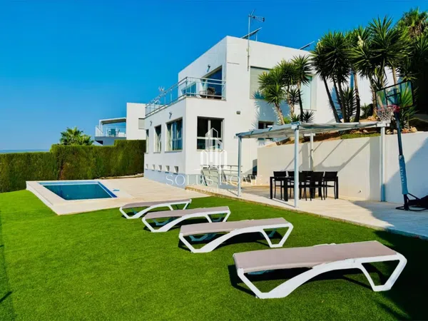 Casa o chalet independiente en Julio Romero de Torres - Foto 1