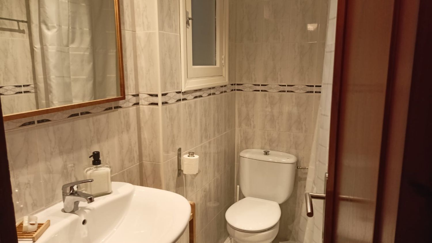 Piso en calle de la Reina Maria Cristina, 52 - Foto 20