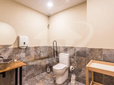 Local comercial en Sabadell - Foto 11