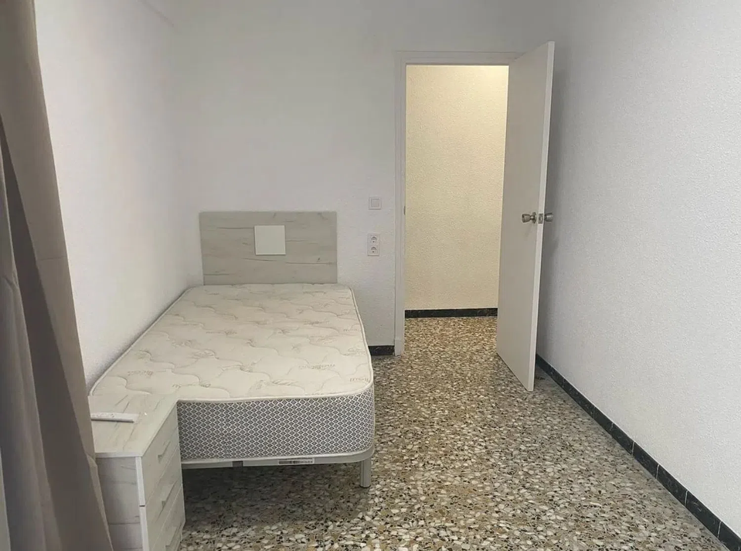 Piso en calle Valmojado, 141 - Foto 3