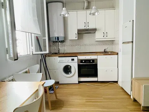 Piso en calle de la Ballesta, 18