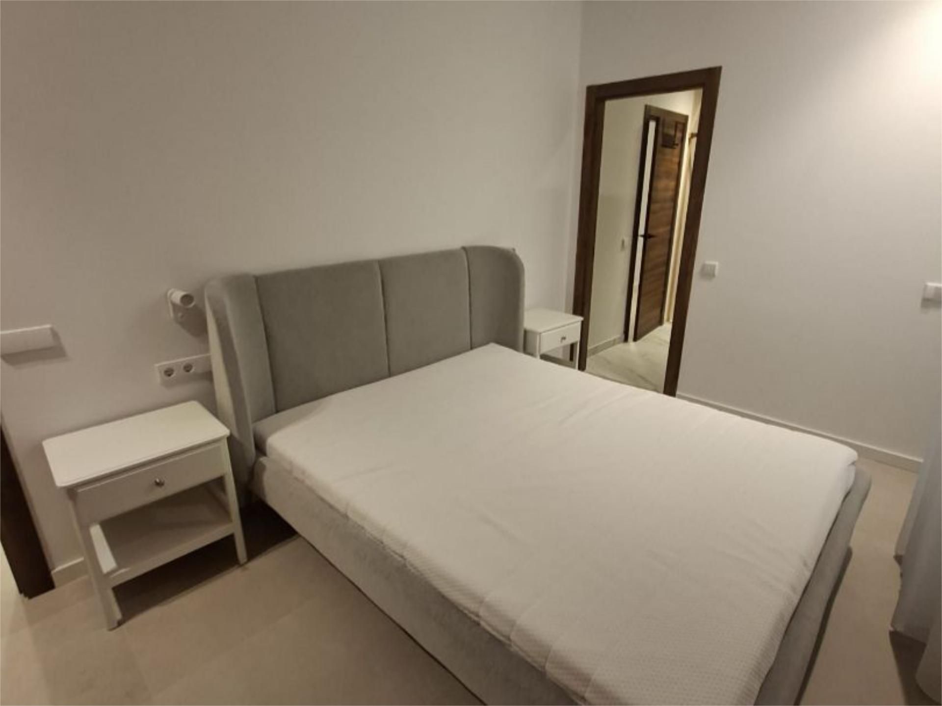 Piso en  Carrer de Lluís de Santàngel 22 - Foto 8