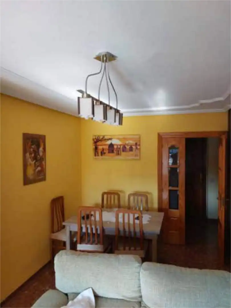Piso en Barrio San Luis - Foto 2