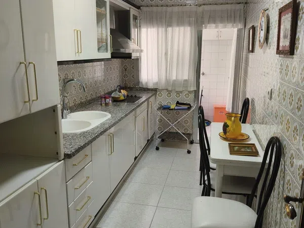 Piso en Calle San Juan Bosco, 4, Altamira - Oliveros - Barrio Alto, Altamira - Oliveros - Barrio Alto - Foto 4