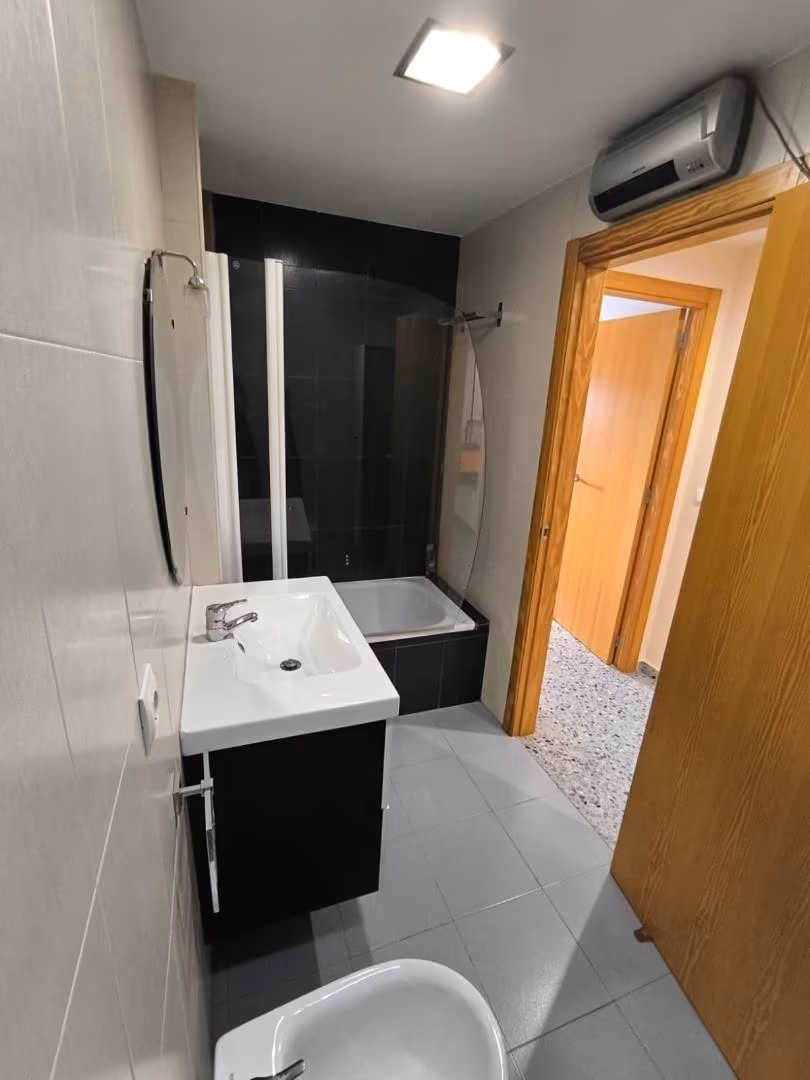 Piso en  Calle Ilusión 6 - Foto 7