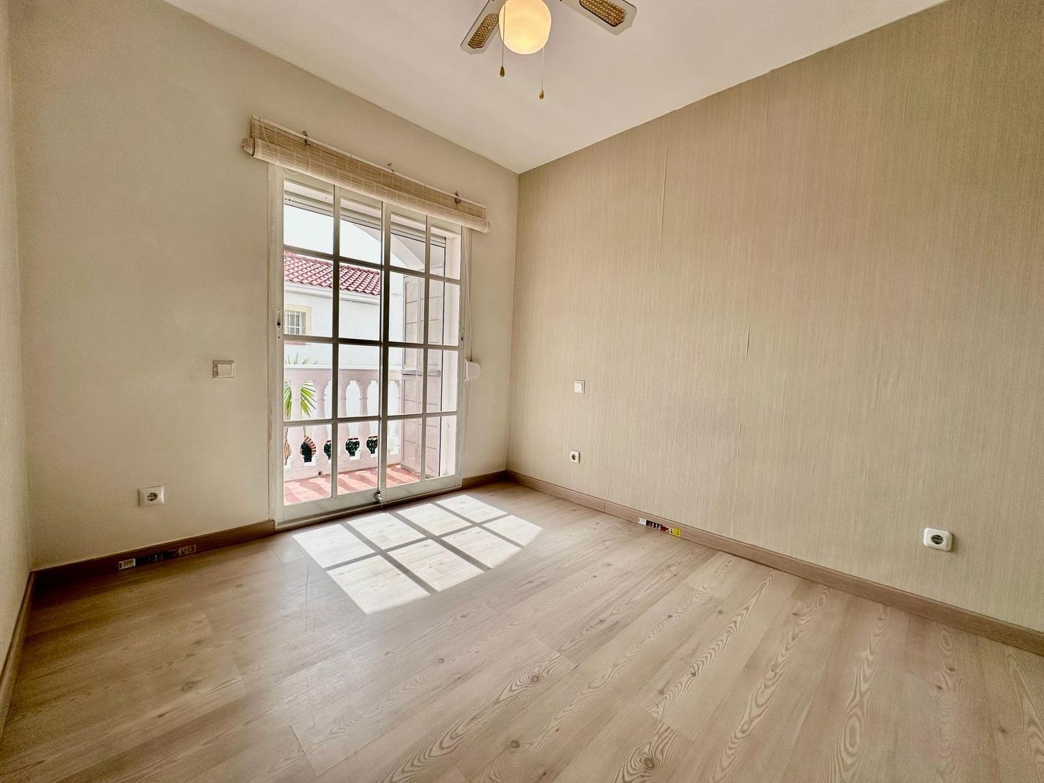 Chalet adosado en Arroyo de la Miel - Foto 23