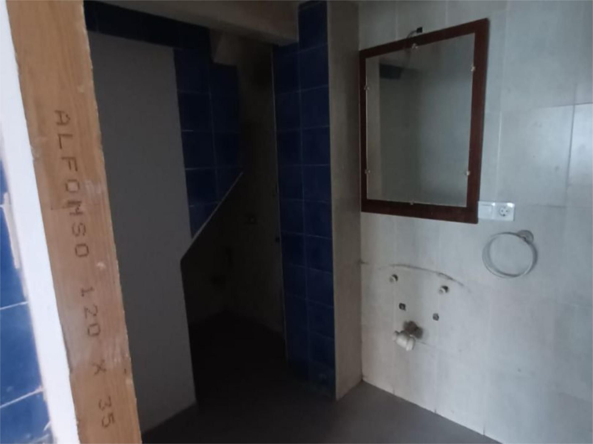 Casa adosada en  Placeta de la Cruz de Piedra 4 - Foto 8