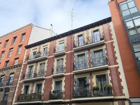 Piso en calle de García de Paredes, 11