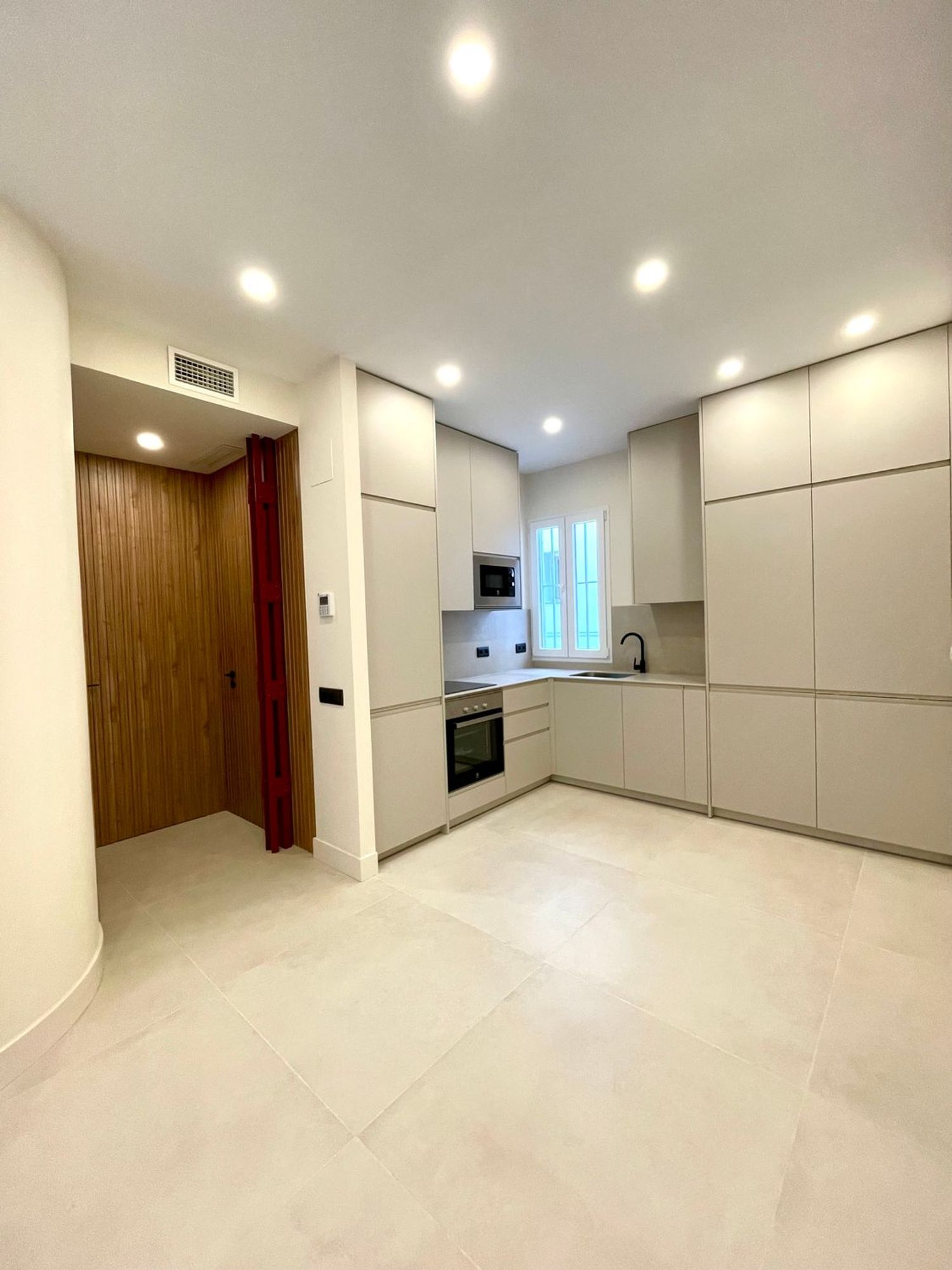 Piso en calle de las Virtudes, 20 - Foto 4