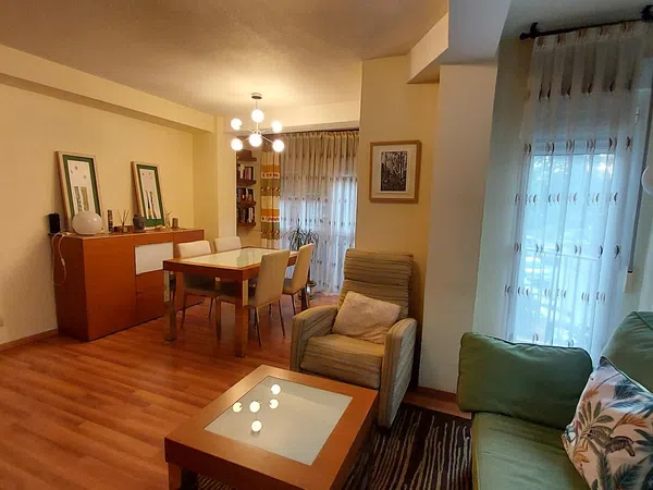 Piso en calle Conde del Campillo, 1 - Foto 2