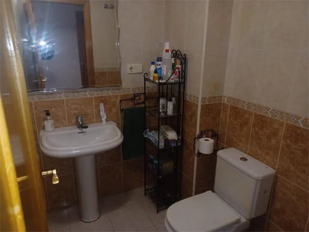 Piso en Ronda Sur - Foto 6