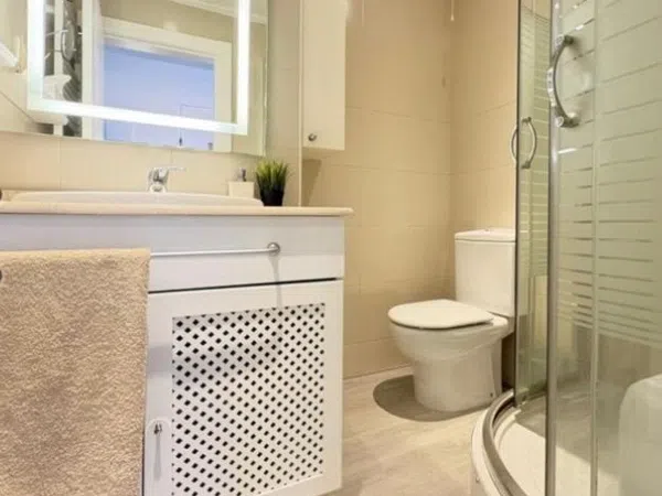 Piso en calle Ortosa, 9 - Foto 1