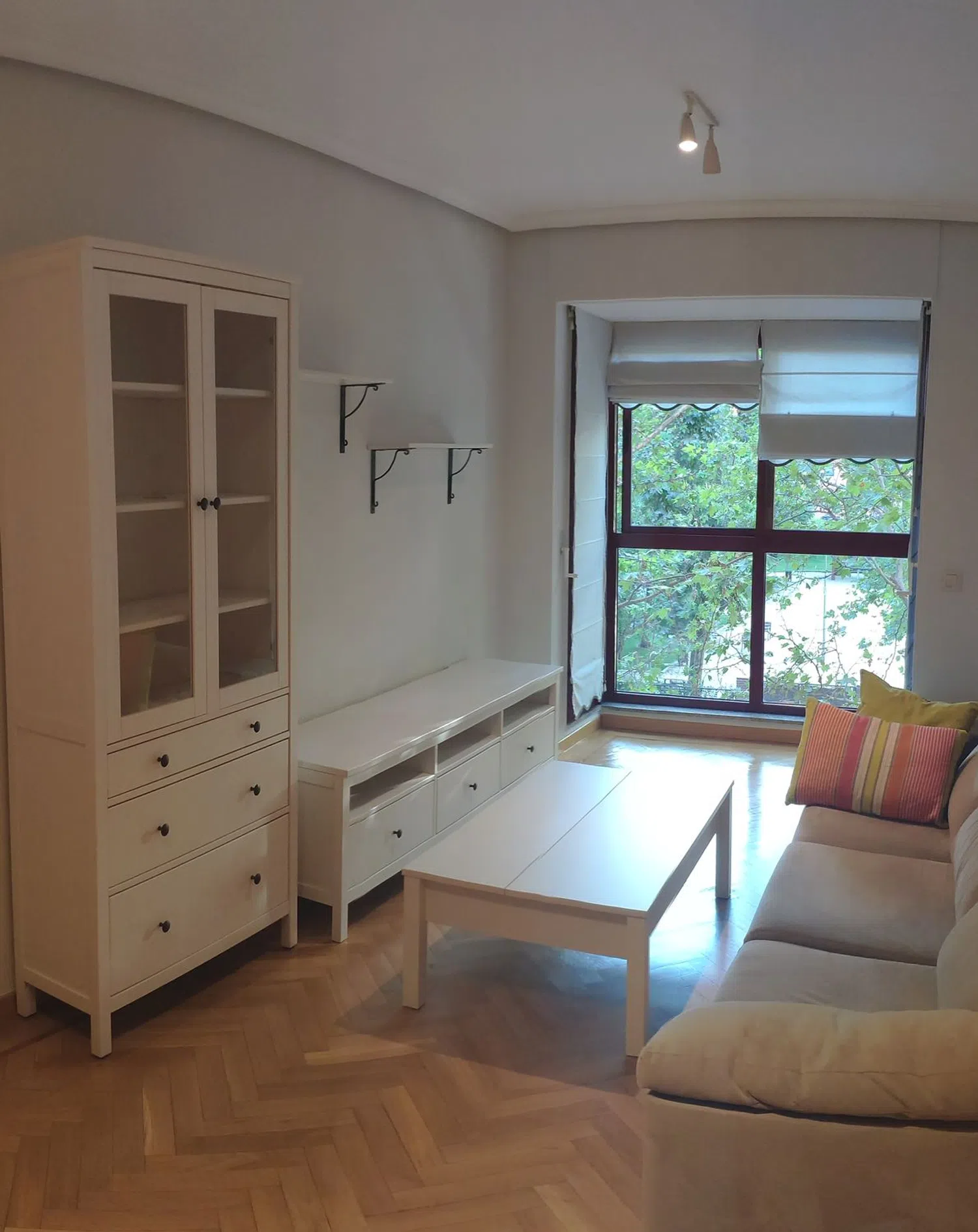 Piso en calle de Melilla, 41