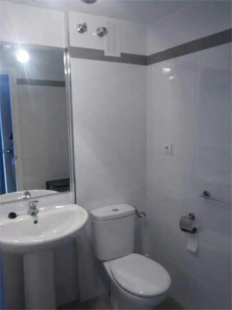 Piso en Reina Mercedes - Foto 9