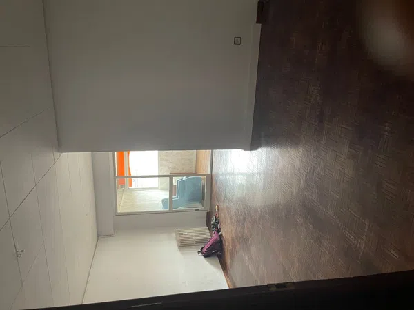 Piso en calle de Brescia, 17