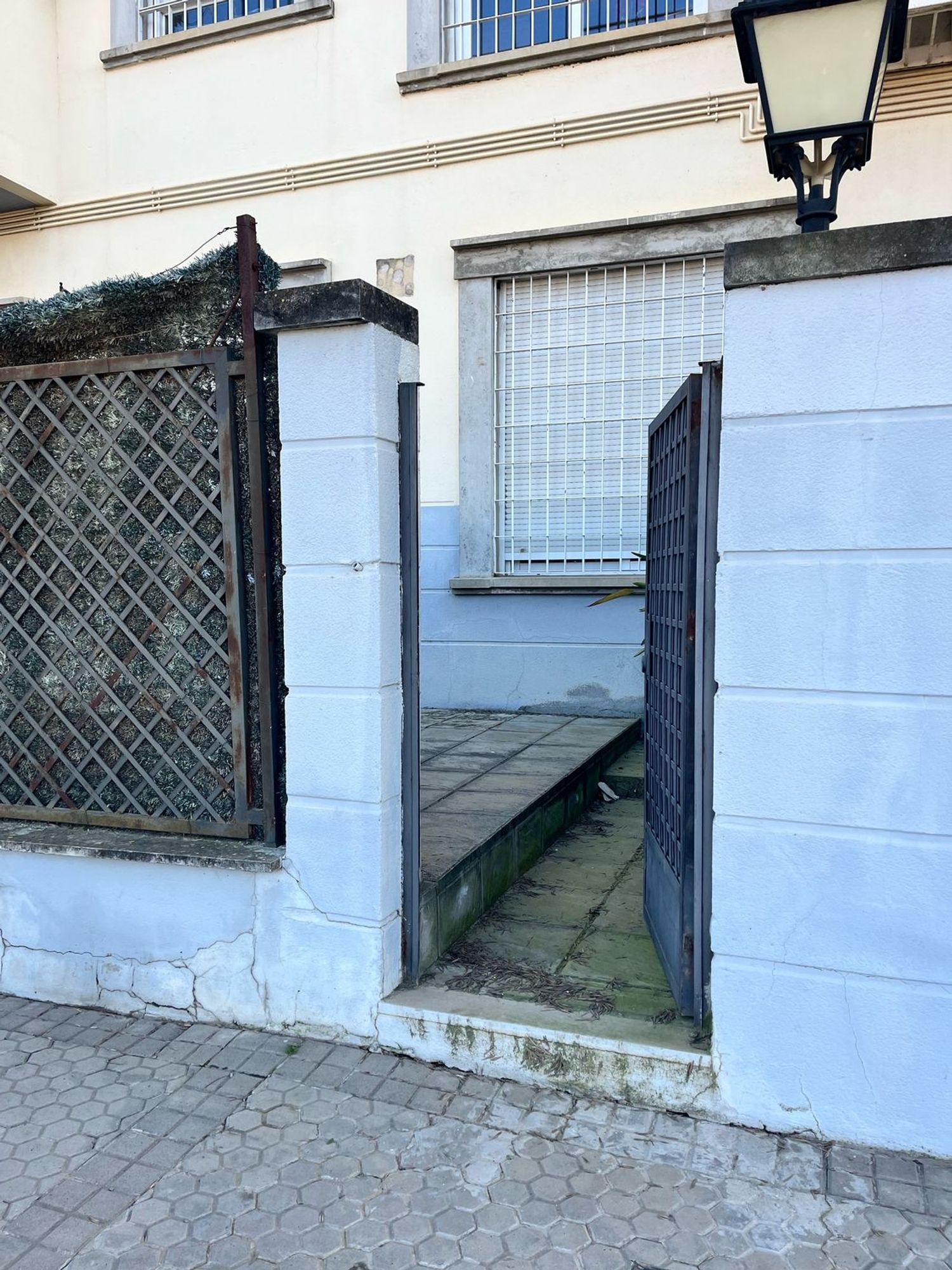 Piso en calle Londres, 36 -42 - Foto 1