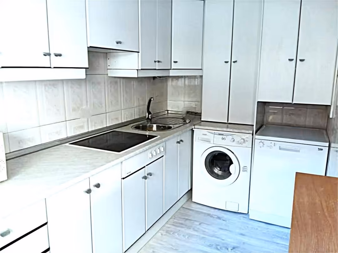 Piso en  Avenida de Villamayor 41 - Foto 8